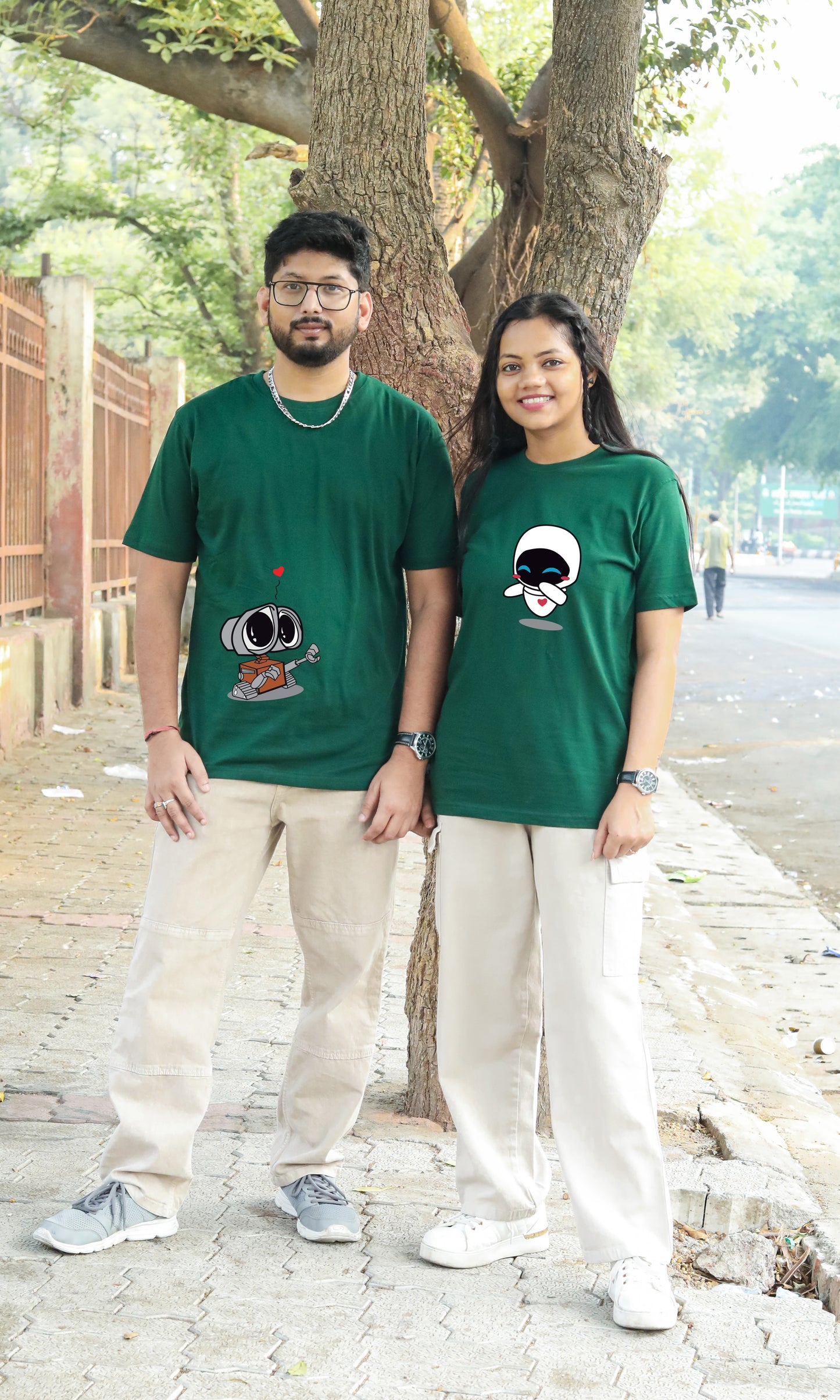 Wall e & Eve Disney Couple T-shirt for Couples in eternal love